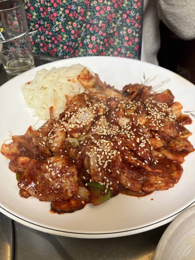 제육소면