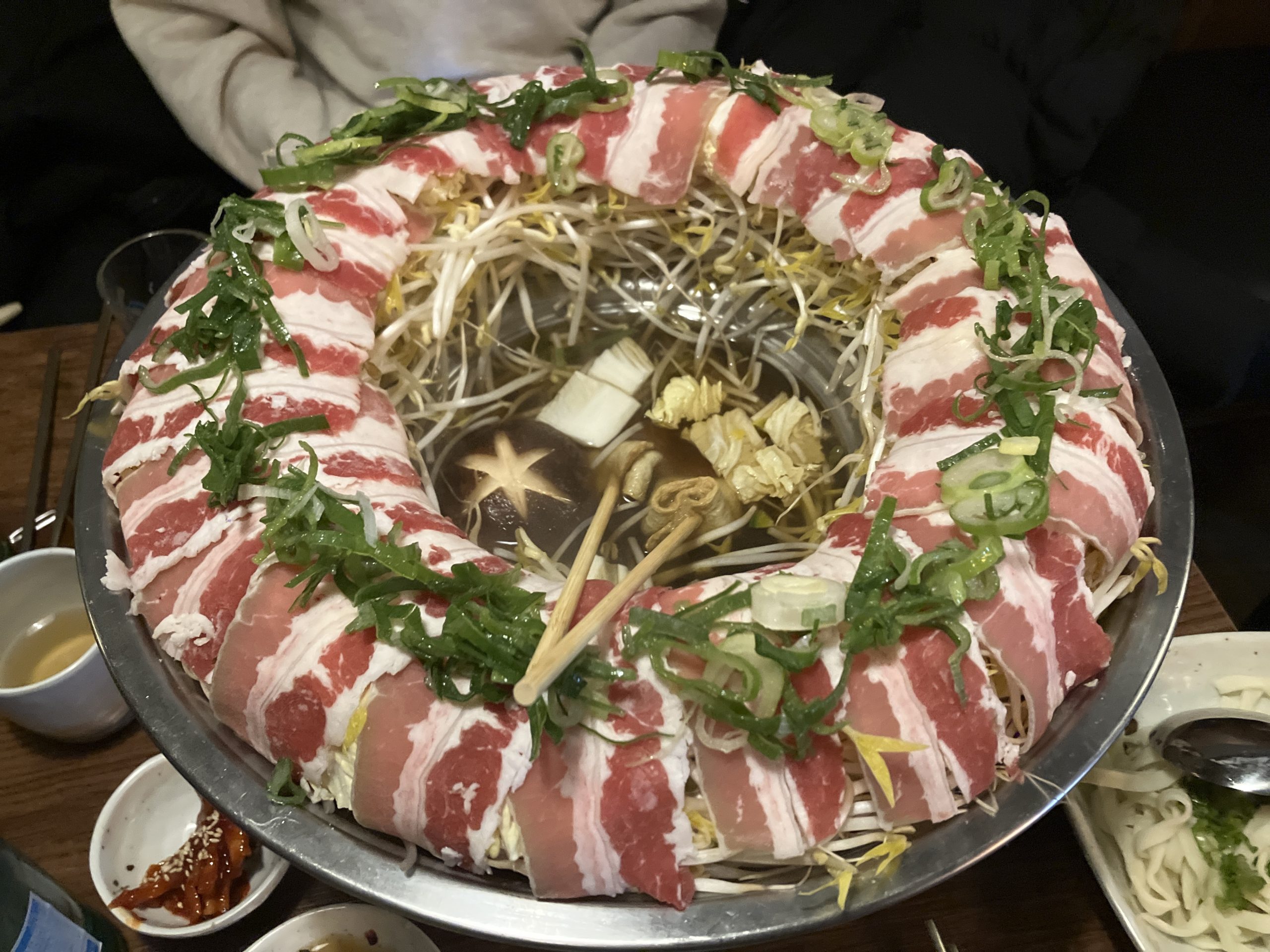 춘천 스지명당