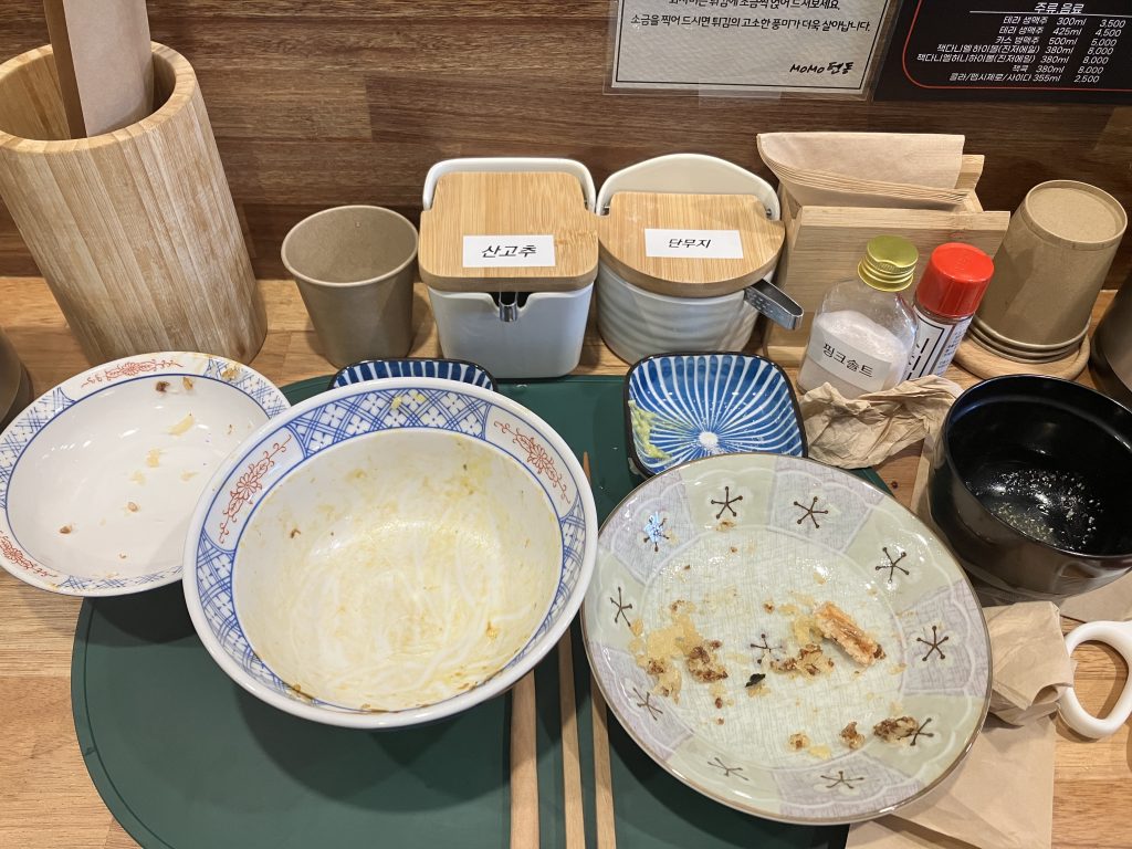 모모텐동 스페셜텐동