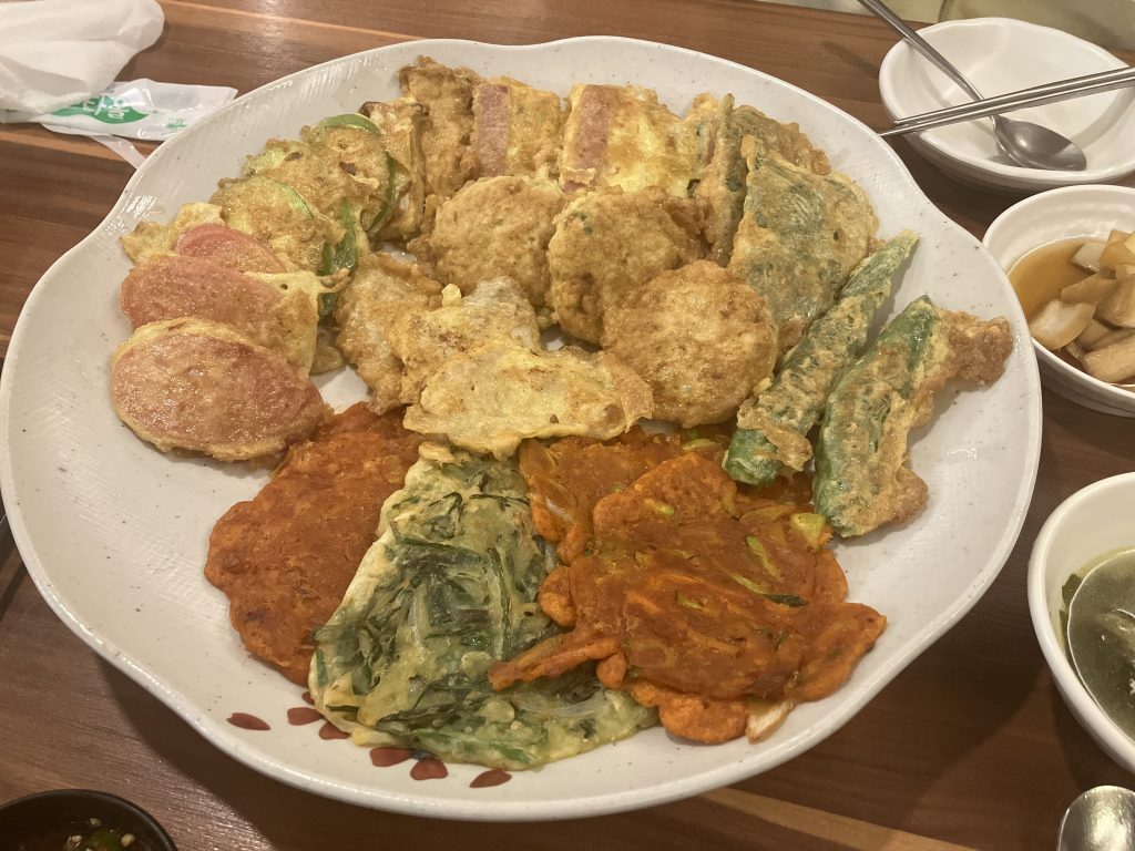 춘천 평창손왕정 막걸리집 모듬전