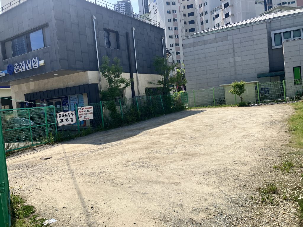 춘천 골목손두부 주차장